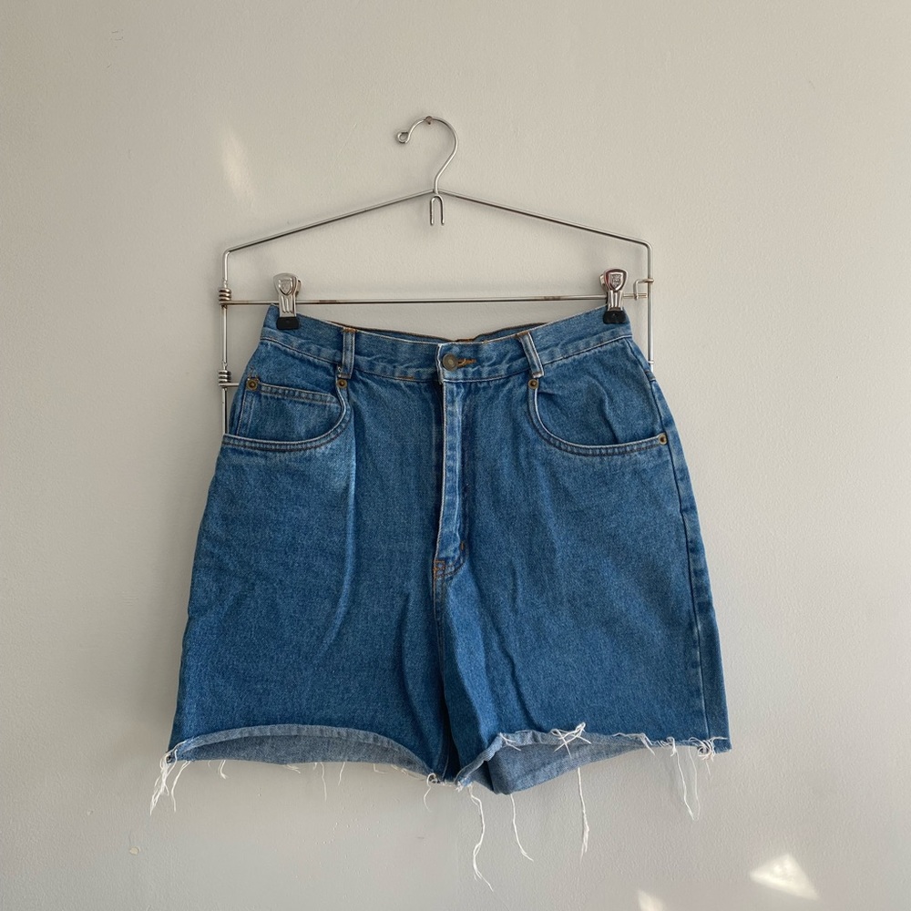 Vintage High Waisted Denim Shorts | Size 26